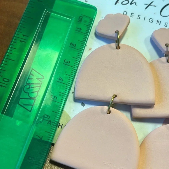 Pink Passion Half Shell Dangle Drop Clay Earrings - Picture 6 of 7